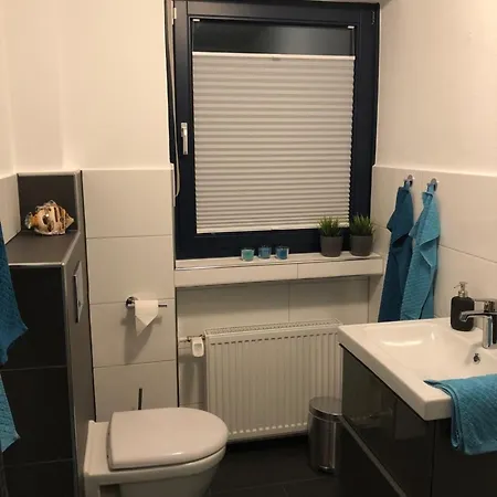 Ferienwohnung am Floerbach * 아하우스